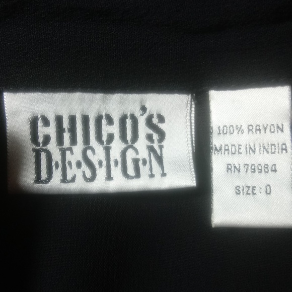 Chicos Top Beautiful - Picture 4 of 4